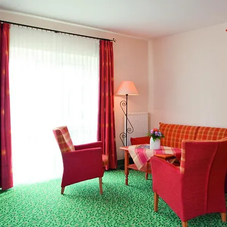 Landkomfort Elsenmann Garni فندق