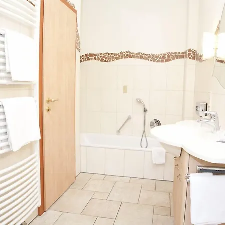 فندق Landkomfort Elsenmann Garni